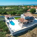 Relax With Sauna & Jacuzzi &gym Villa *