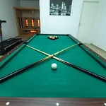 Relax With Sauna & Jacuzzi &gym