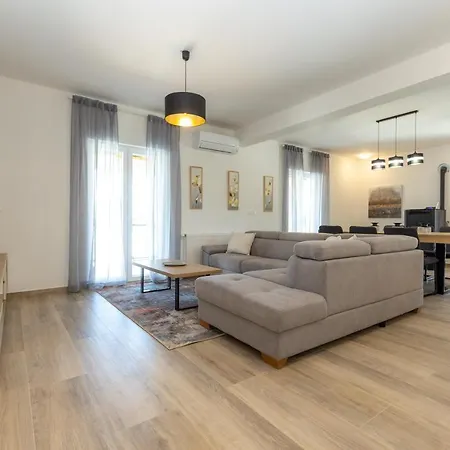 Villa Relax With Sauna & Jacuzzi &gym