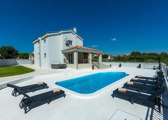 Relax With Sauna & Jacuzzi &gym Vila *