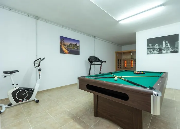 Relax With Sauna & Jacuzzi &gym Villa *