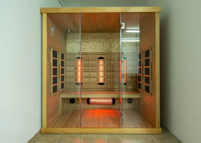Relax With Sauna & Jacuzzi &gym Gornji Zemunik