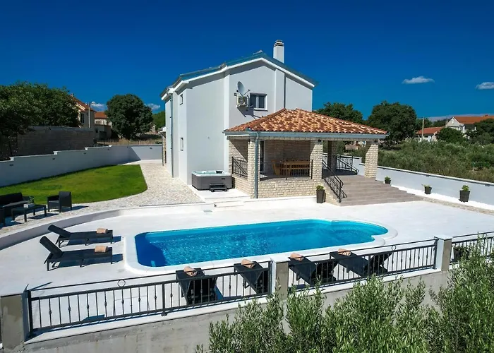 Relax With Sauna & Jacuzzi &gym Villa *