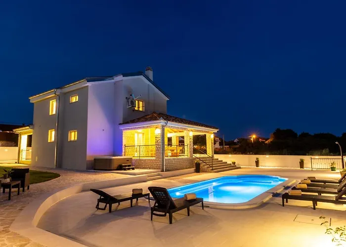 Relax With Sauna & Jacuzzi &gym * Gornji Zemunik