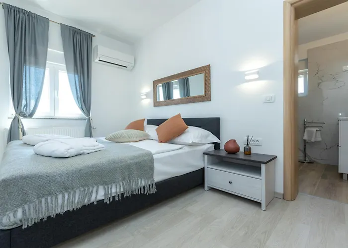 Relax With Sauna & Jacuzzi &gym *
